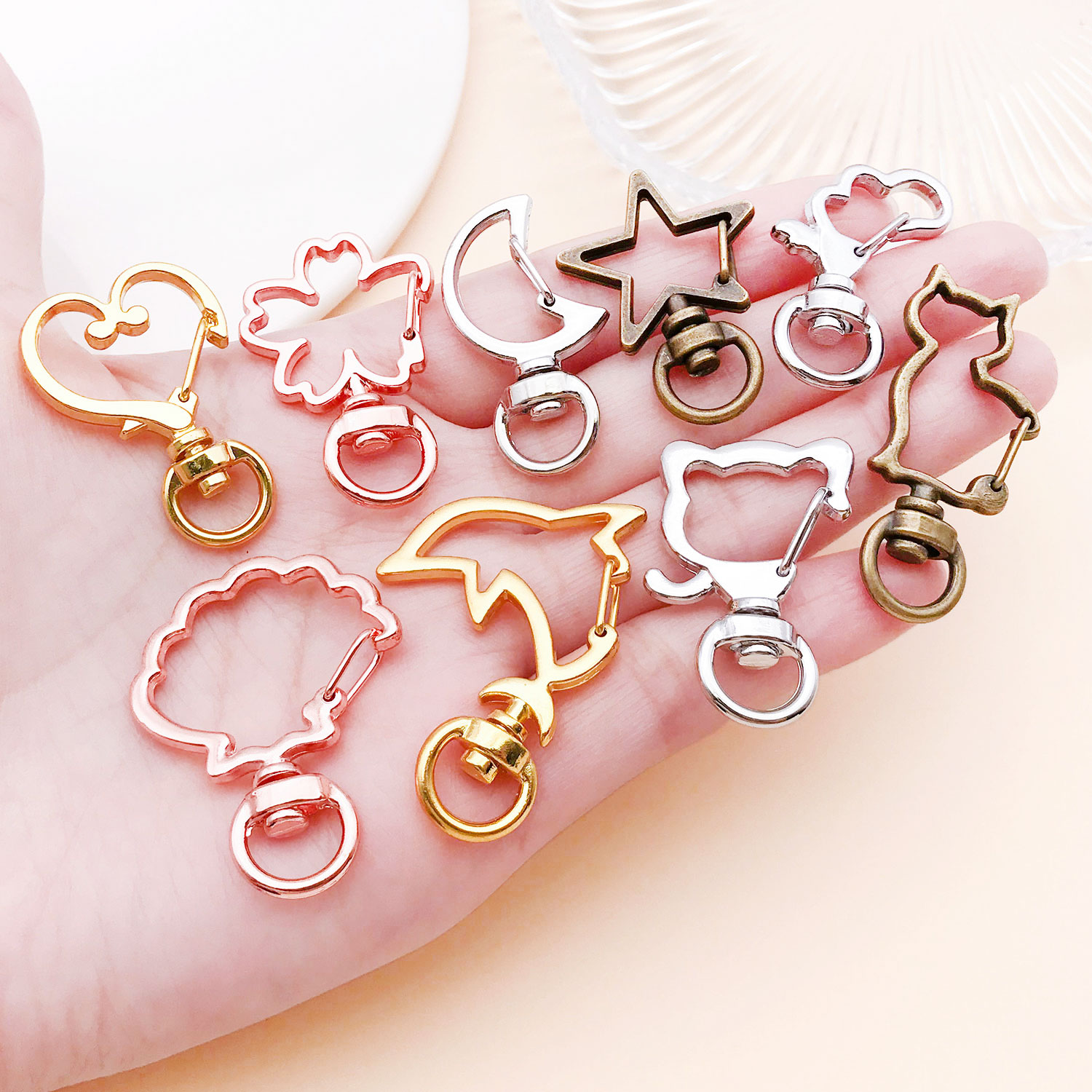 5pcs/lot Heart Star Moon Cat D - Pet Supplies Warehouse review and price